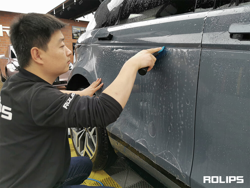 冬季貼車衣需要注意什么？剛貼完車衣下雪了怎么辦？（3）